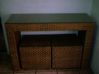 /album/aparadores/aparador-bali-em-junco-sintetico-na-cor-palha-envelhecida-e-trama-4-x-4-jpg/